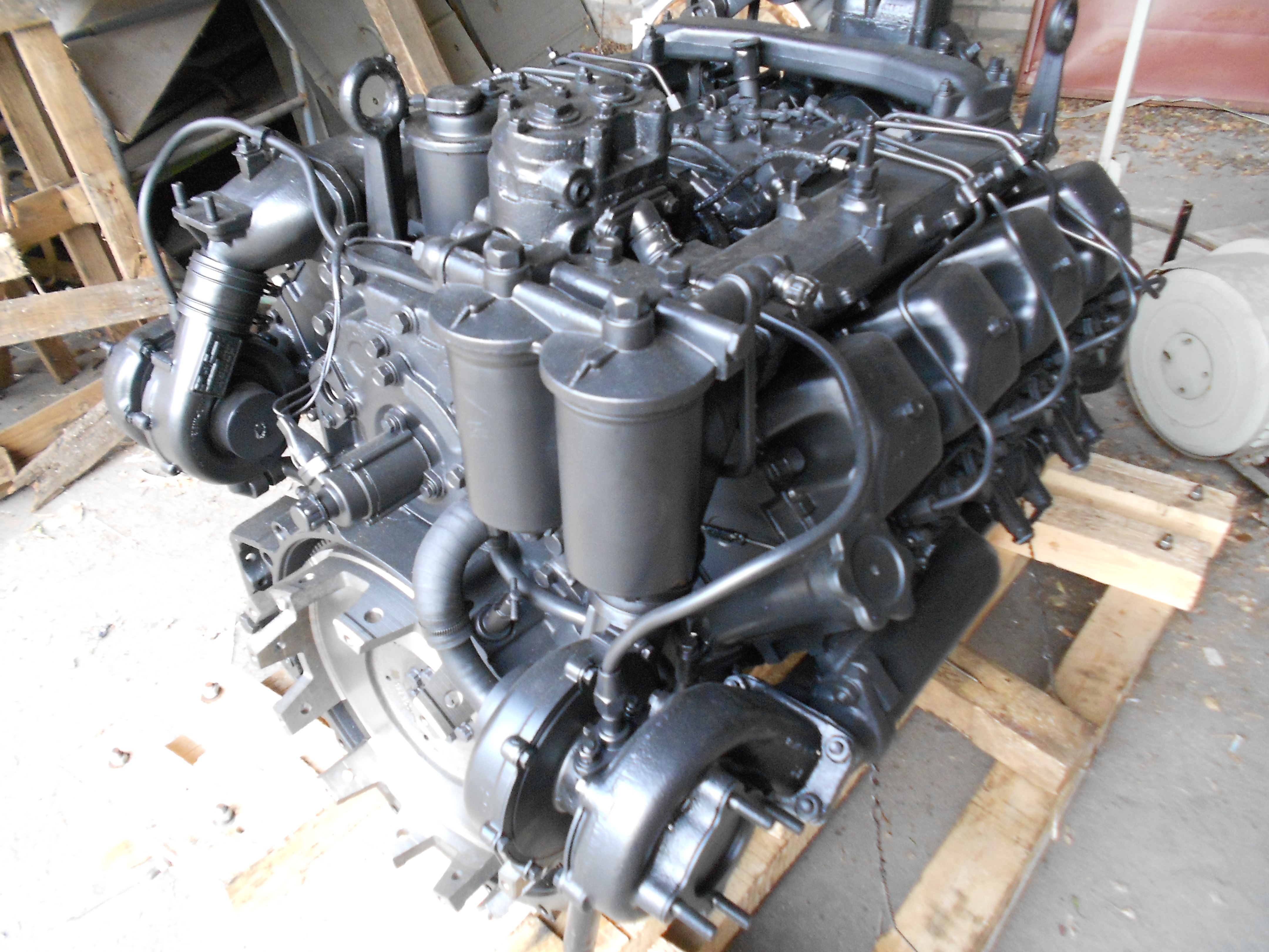 Двигатель Камаз 740.11-240